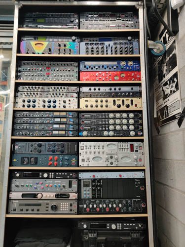 API 2500