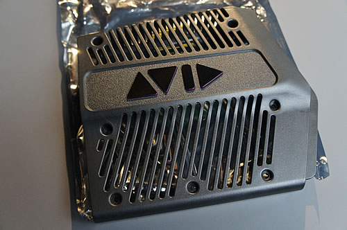 Avid Venue Side-cover-L