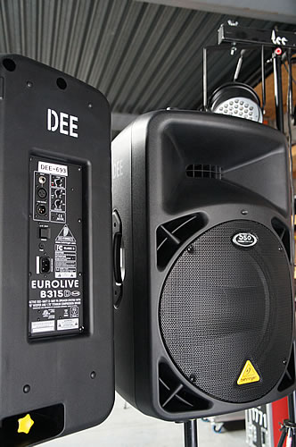 Behringer B315D