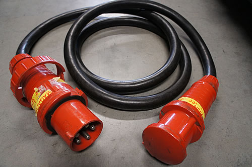 Dee Custom 125 CEE 125A-63A