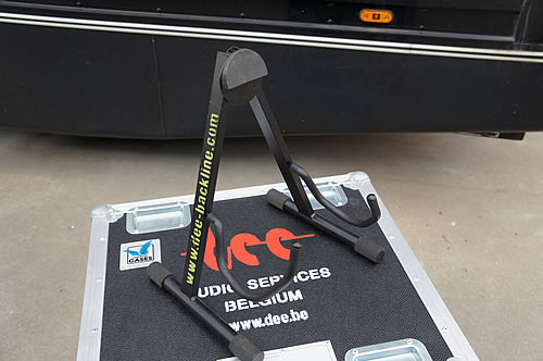 DEE Custom Guitar stand