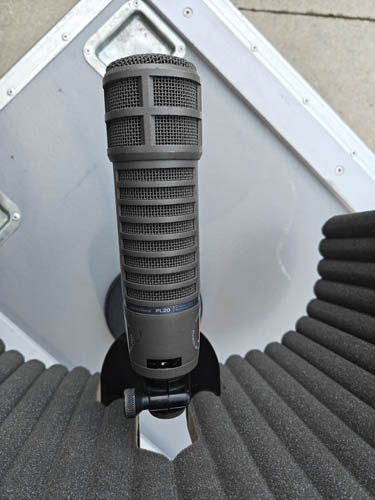 Electro Voice PL20