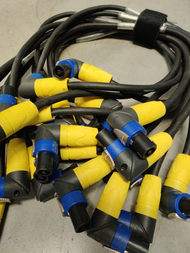 Neutrik-Speakon NL-4 NL-4-link-Angle-Y