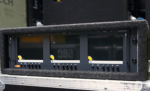 Oxygen Triple LCD
