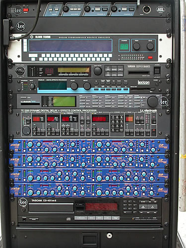 TC Electronic M-2000