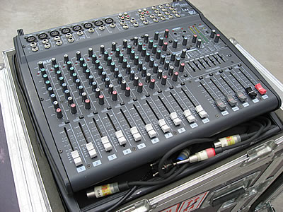Yamaha EMX 2000