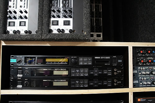 Yamaha SPX-900