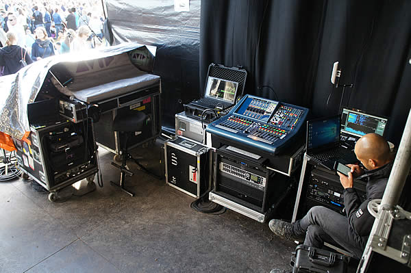 Bryan Adams and NBF - 7