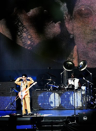 Prince - 16